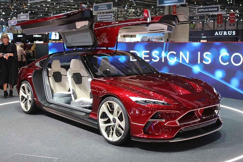 Jedno z nejočekávanějších aut Ženevy - Aston Martin Valkyrie