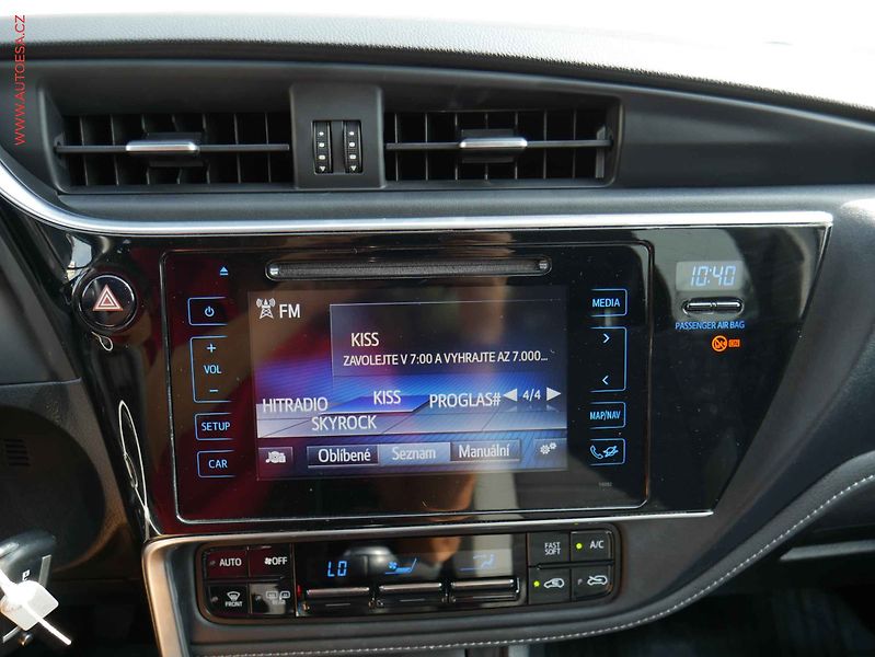 Toyota Auris (2015) 1.6 VVT-i, ČR, Active - fotka 16 z 20