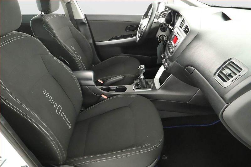 Kia Ceed (2012) 1.4 CRDi, nová STK, udržované - fotka 7 z 13