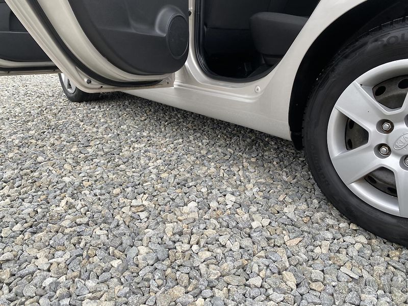 Kia Venga 1.4i 16v 90PS KLIMA SERVIS!!!  - fotka 100 z 144