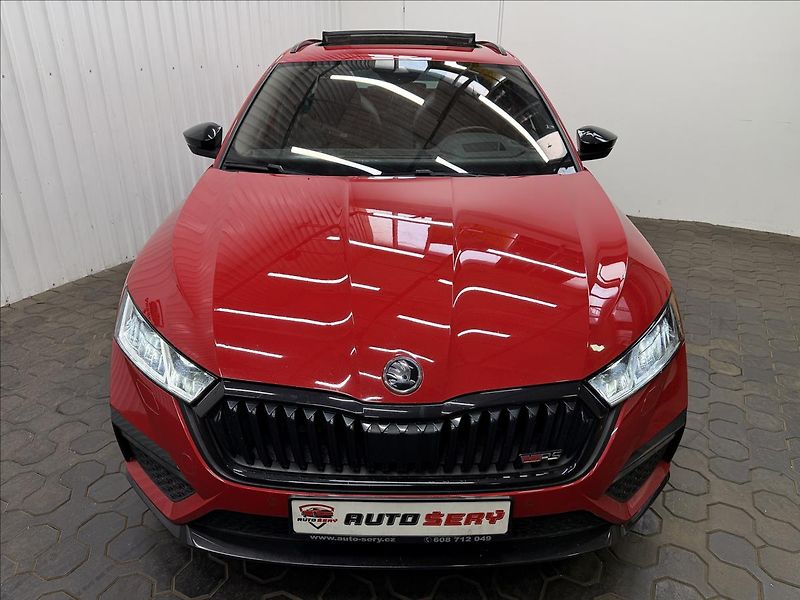 Škoda Octavia 2.0TDI 147kW DCC PANO RS PLUS - fotka 13 z 53
