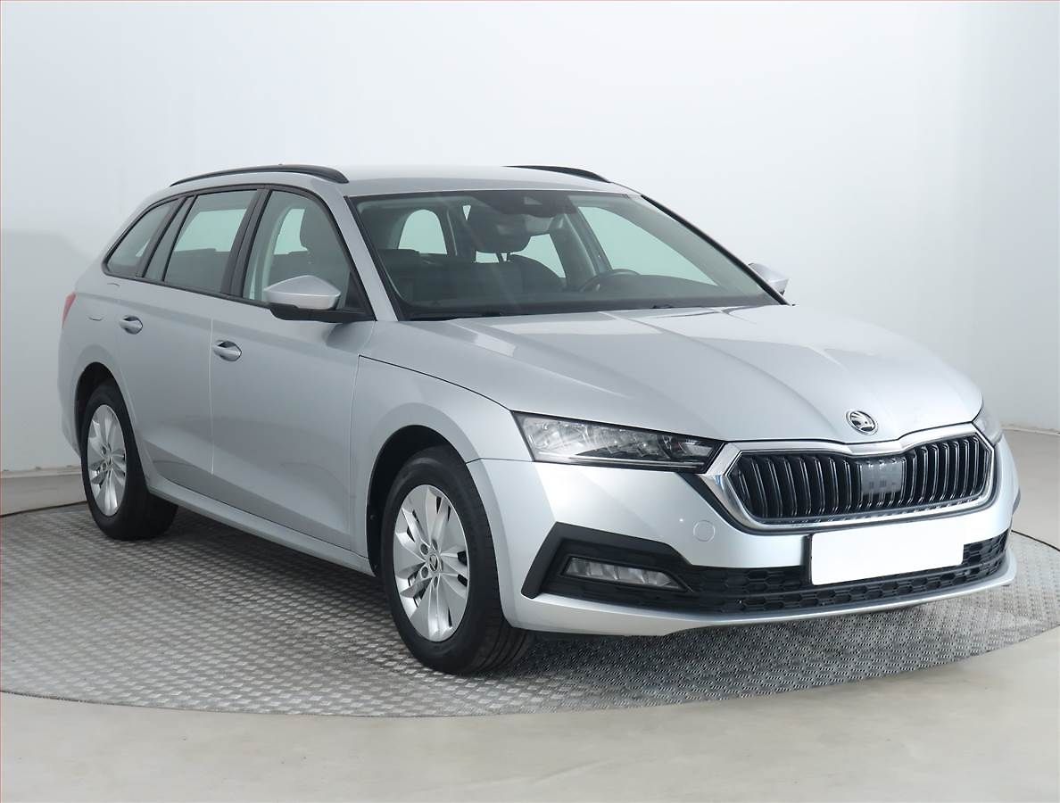 Škoda Octavia Ambition 2.0 TDI, ČR,1.maj