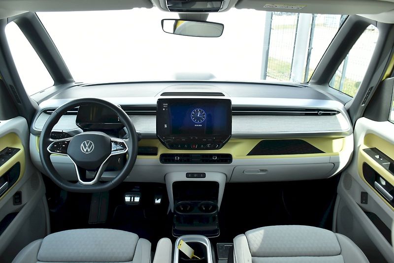 Volkswagen ID.Buzz (2023) PRO 150 kW - fotka 5 z 35