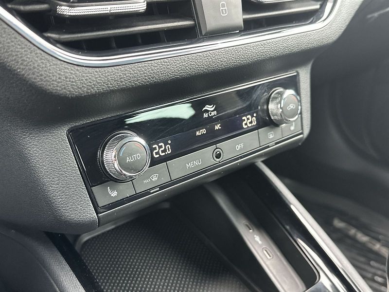 Škoda Scala (2023) 1.5 TSI Style - fotka 15 z 30