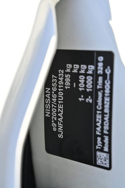 Nissan Leaf Basis 40kWH 110KW 3/2021 - fotka 33 z 34