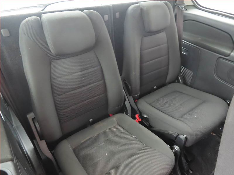 Ford Galaxy (2011) Titanium 2.2 TDCi, Automat - fotka 16 z 19