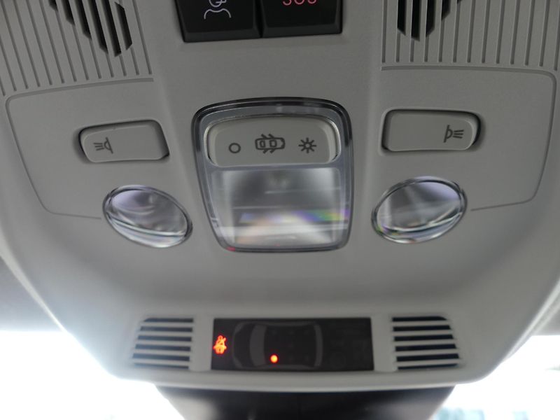 Citroën C3 Aircross (2026) MAX Hybrid 145k Automat 7 míst - fotka 21 z 25