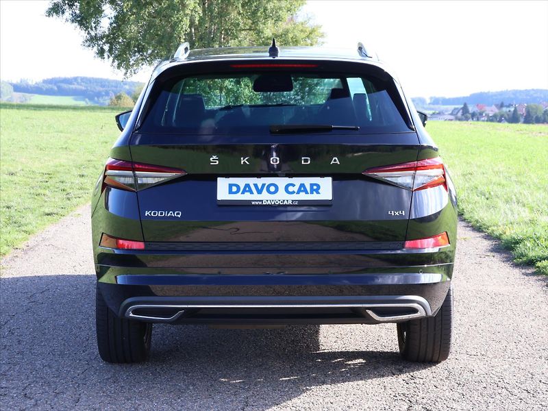 Škoda Kodiaq 2,0 TDI 147kW 4x4 DSG L&K DPH - fotka 6 z 44