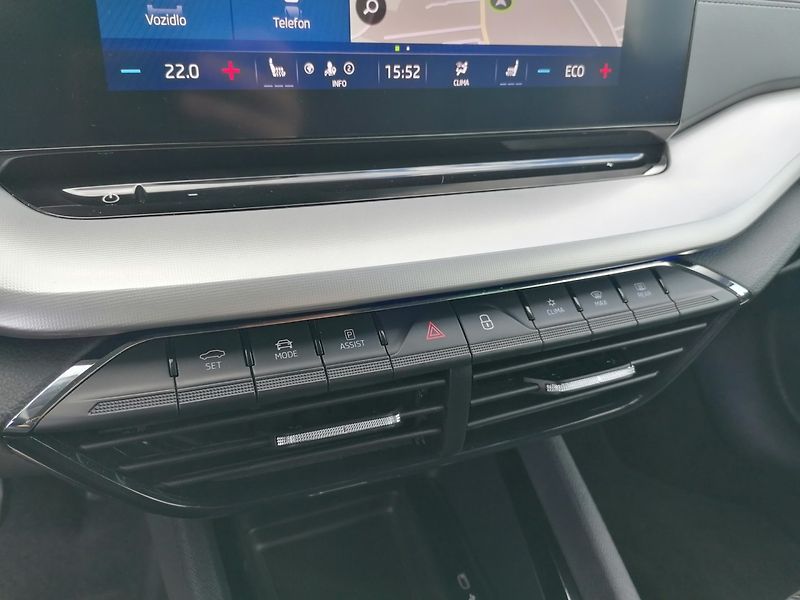 Škoda Octavia (2021) iV 1.4 TSi Clever 150kW - fotka 28 z 36