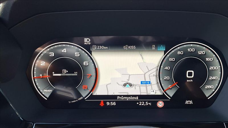 Audi A3 1,5 110 Kw 35 TFSI  ALLSTREET - fotka 13 z 31