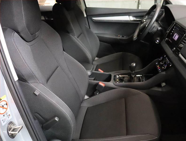 Škoda Karoq (2024) Ambition 1.5 TSI - fotka 9 z 19