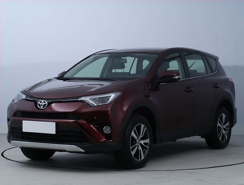 Toyota RAV4 (2016) Active 2.0 D-4D, ČR,1.maj - fotka 2 z 17