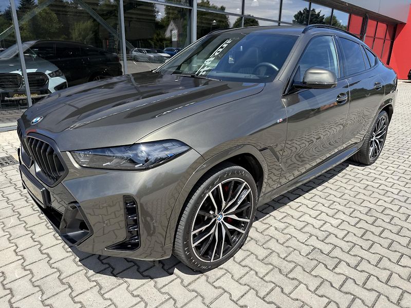 BMW X6 (2024) 30XD 210kW M-PAKET R22 BLACK!! - fotka 2 z 57