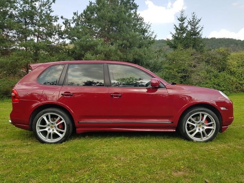Porsche Cayenne (2008) GTS - fotka 2 z 9