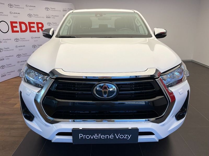 Toyota Hilux Double Cab - 2.8L Diesel - 6 M - fotka 2 z 26