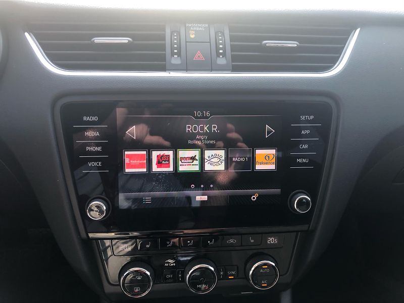 Škoda Octavia Combi 1.5 TSI G-Tec DSG - fotka 20 z 29