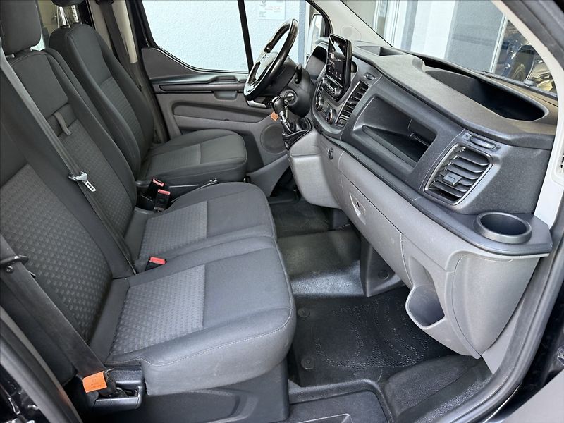 Ford Transit Custom 2,0 L2,96kW,6míst,1maj,po serv - fotka 12 z 25