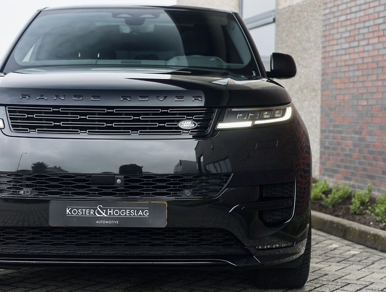 Land Rover Range Rover Sport (2022) 3.0 V6 ehybrid - fotka 10 z 45