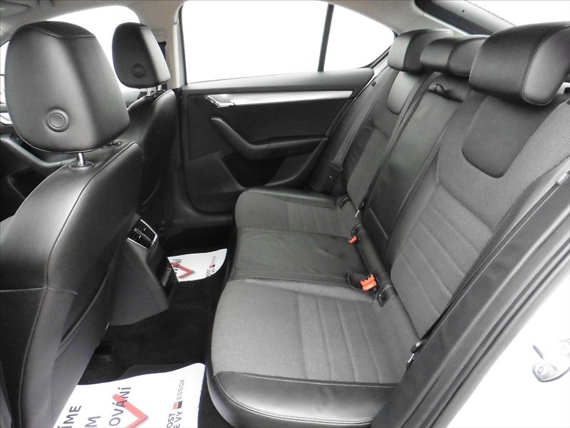 Škoda Octavia III1.4 TSi Style Navi - fotka 12 z 14