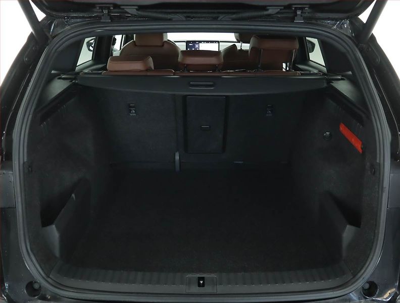 Škoda Enyaq (2021) Founders Edition iV 80 (82 kWh - fotka 14 z 17