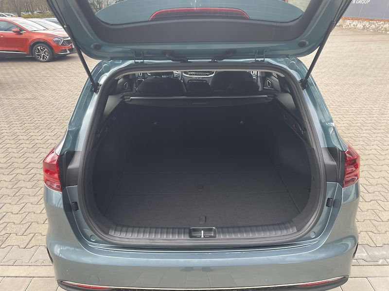 Kia Ceed SW (2025) 1,5T-GDi  TOP 