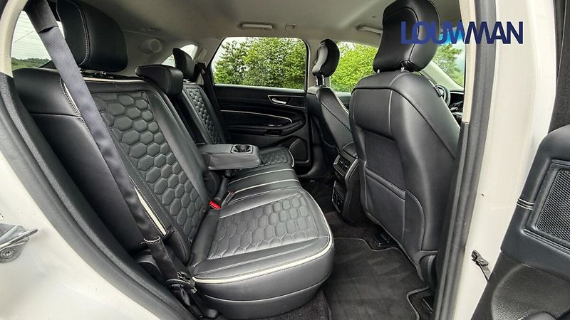 Ford Edge Vignale 2.0 TDCi AWD - fotka 26 z 30