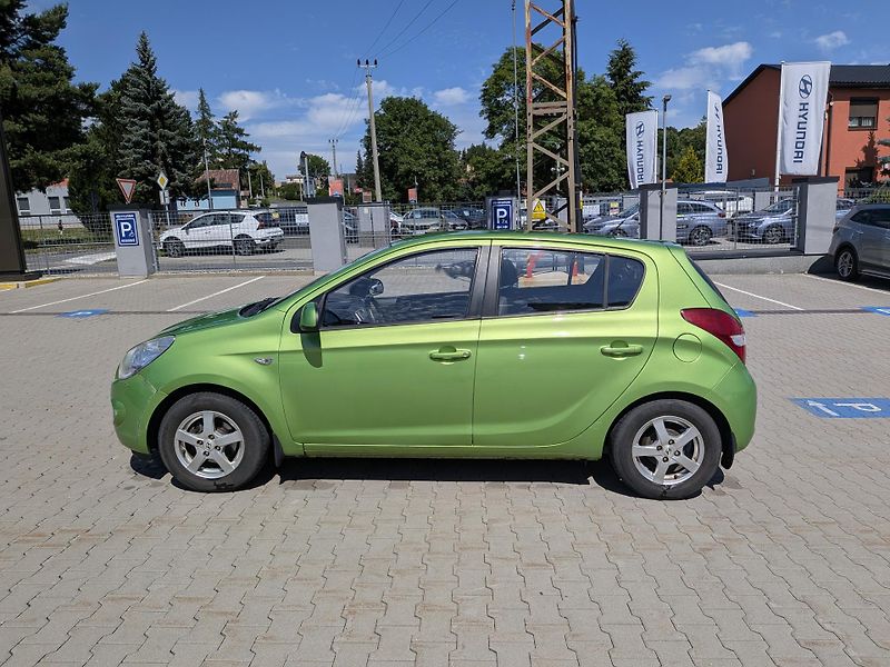 Hyundai i20 57 kW, KLIMA, NOVÁ STK - fotka 4 z 16