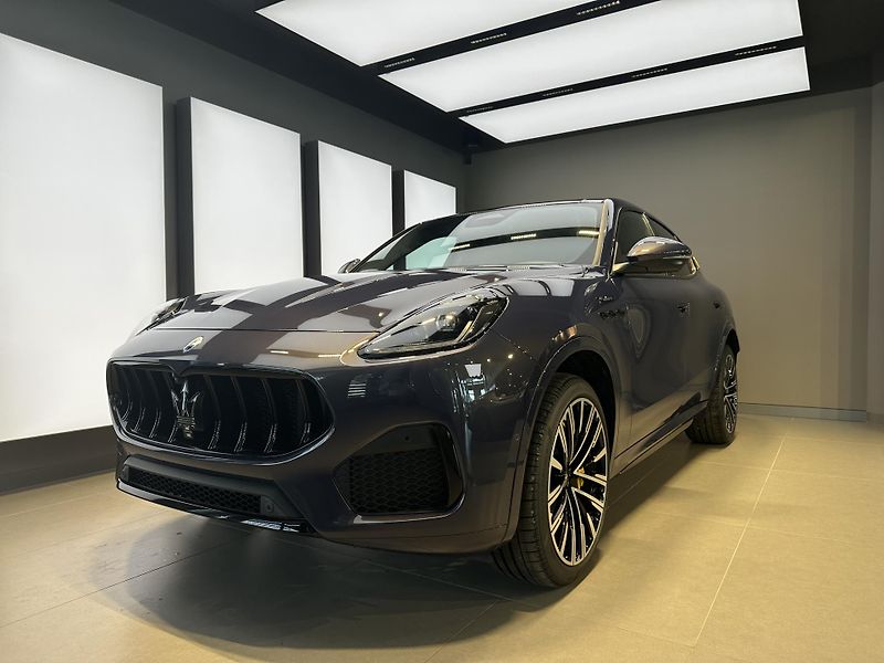 Maserati Grecale (2026) Modena 330 Lim.ed. LUMINA - fotografie inzerátu