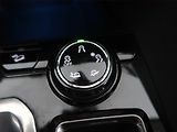 Peugeot 3008 (2020) Allure 1.2 PureTech, Automat - náhled 20