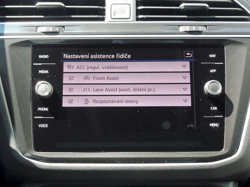 Volkswagen Tiguan (2023) Life 1,5 TSI 110kW - fotka 15 z 25