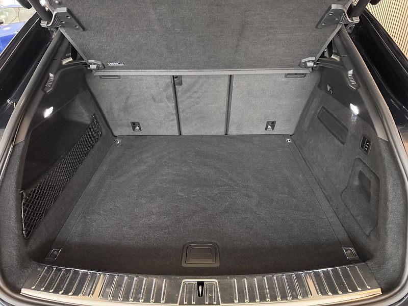 Porsche Cayenne Turbo GT PCCB Burmester Záruka - fotka 17 z 44