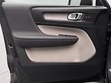 Volvo XC40 T5 AWD INSCRTIPTION REZERVACE - náhled 17