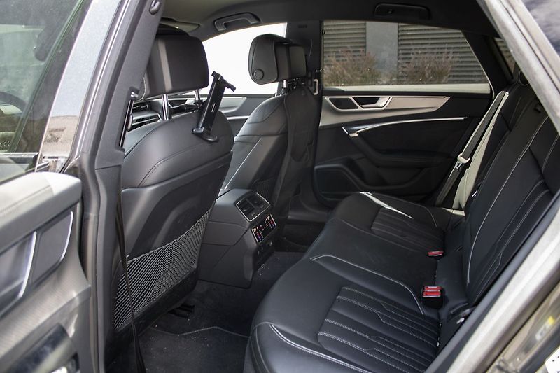Audi A7 S-Line 50TFSIe 220kW - fotka 34 z 35