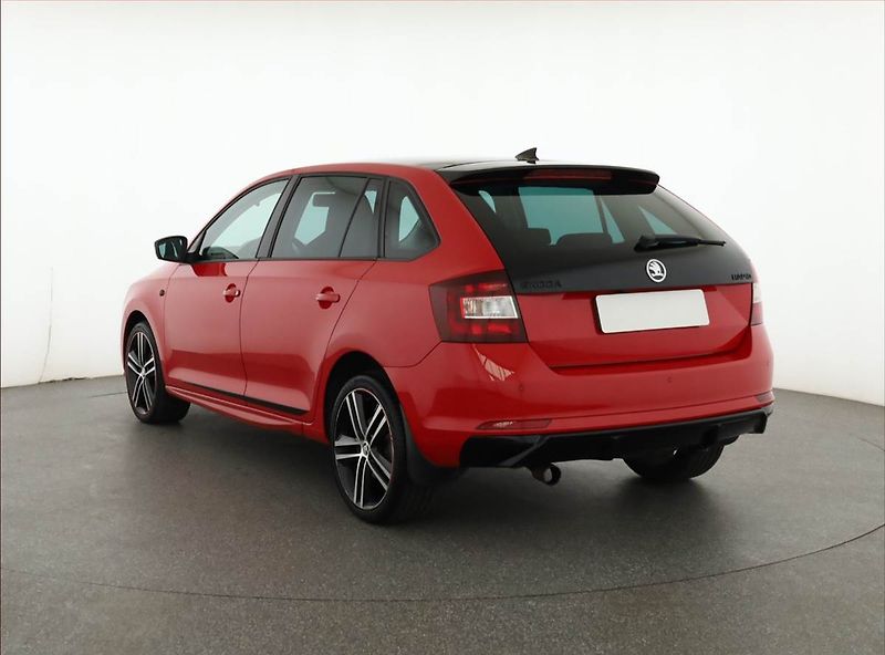 Škoda Rapid (2014) Spaceback 1.2 TSI, Serv.kniha - fotka 4 z 17