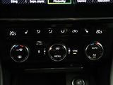 Škoda Superb 2,0 TDI Virtual Matrix Webasto - náhled 24