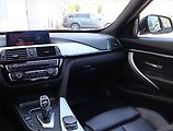 BMW Řada 3 (2018) 320d xDrive GT, 4X4, Automat - náhled 8