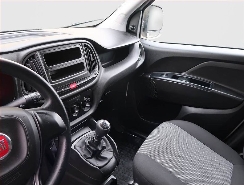 Fiat Dobló (2018) 1.4 i, ČR, 1Maj, DPH - fotka 8 z 13