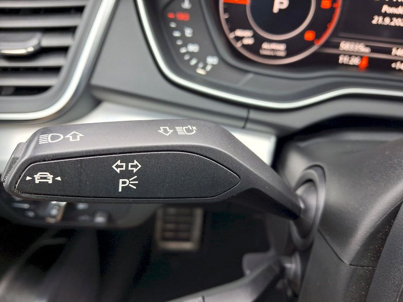 Audi Q5 (2020) S-Line DSG Quattro 2.0TDi 140k - fotka 19 z 35