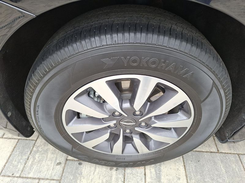 Chrysler Pacifica (2021) 3,6 LIMITED,HYBRYD, REZERVACE  - fotka 38 z 38