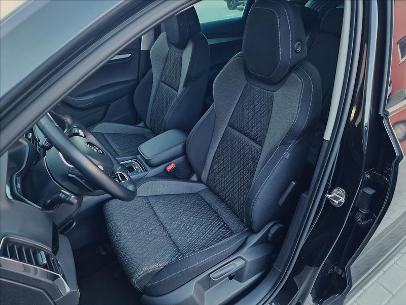 Škoda Karoq 2.0TDI 110kW 4x4 DSG Style,ČR - fotka 36 z 50