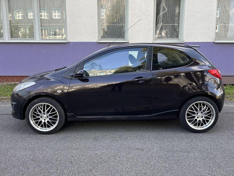 Mazda 2 1.5 GT MZA / 1.maj. / ČR /  - fotka 2 z 26