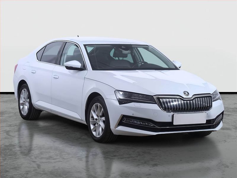 Škoda Superb (2020) iV 1.4 TSI PHEV, Automat, Kůže - fotografie inzerátu