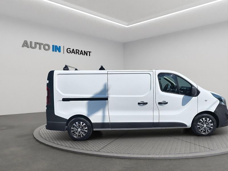 Opel Vivaro (2018) Van 1,6TD, ČR - fotka 7 z 24