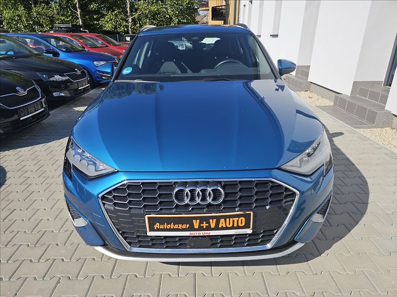 Audi A3 2,0TDi 85KW DSG Sportb - fotka 2 z 20