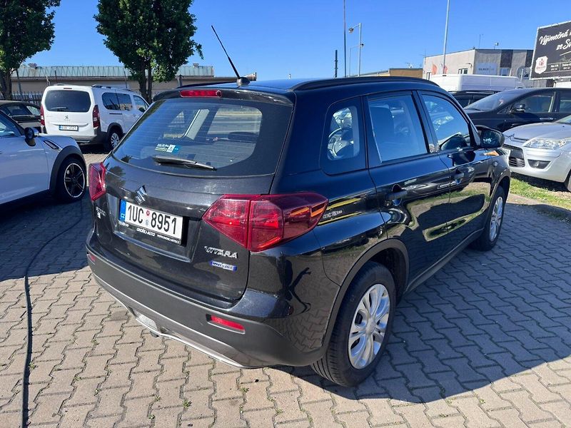 Suzuki Vitara (2021) 1,4i 95 KW HYBRID TAŽNÉ 1. MAJ - fotka 6 z 45