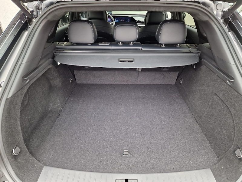 Omoda 9 (2026) SHS Premium 1.5 TGDI - fotka 14 z 23