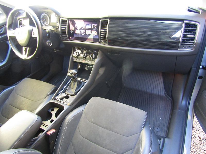 Škoda Kodiaq (2019) 2.0 TDI 140kW DSG 4x4 DPH - fotka 14 z 44