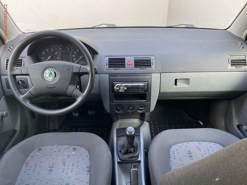 Škoda Fabia (2003) 1.2 i, ČR, STK5/28 - fotka 8 z 15