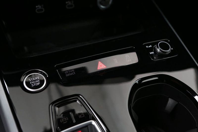 Audi A6 TDI quattro 360 NezTop Taž - fotka 18 z 25