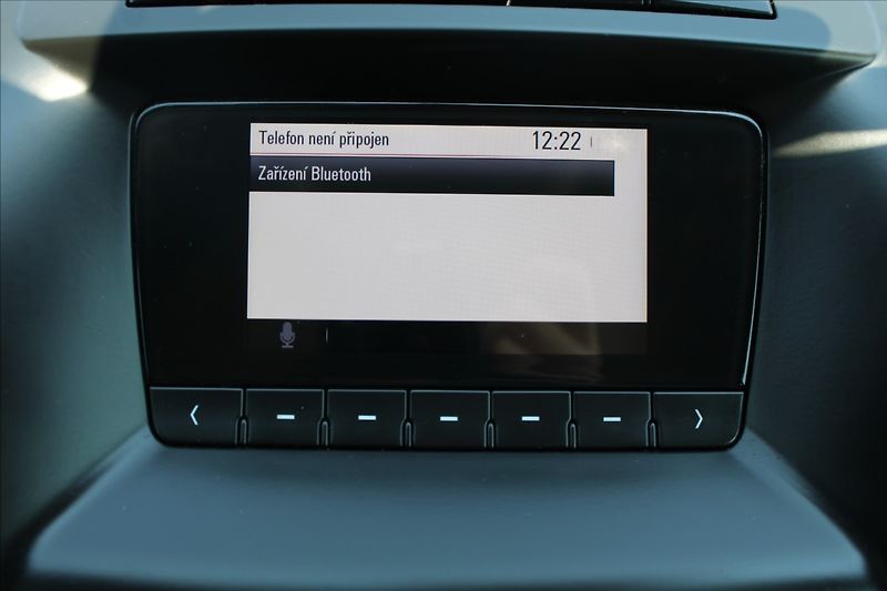 Opel Insignia 2,0 CDTi  NOVÉ V ČR,TAŽNÉ - fotka 16 z 25